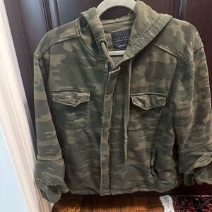 Camouflage Hooded Jacket